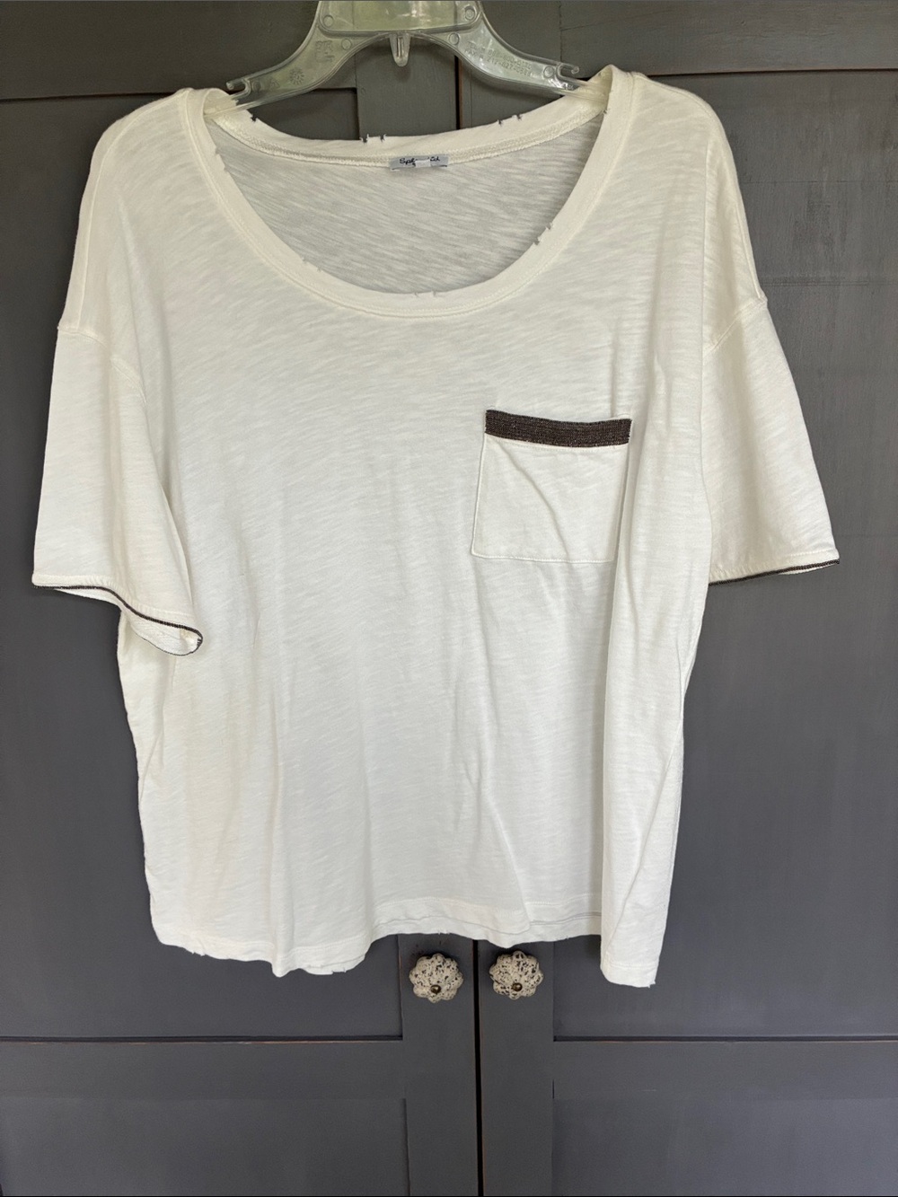 Splendid oversized medium Cream Short Sleeve Pocket Tee